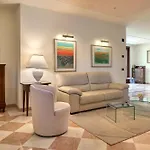 Hotel Boutique San Giovanni 3*