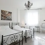 Boutique San Giovanni Hotel