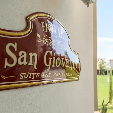Boutique San Giovanni فندق سان جوفانّي إن بيرْس
