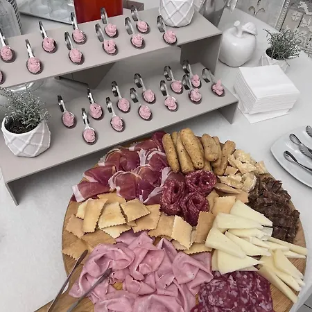 San Giovanni Hotel 3*