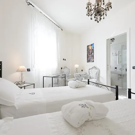 Boutique San Giovanni Hotel