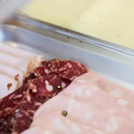 Boutique San Giovanni 圣乔瓦尼·因皮尔斯