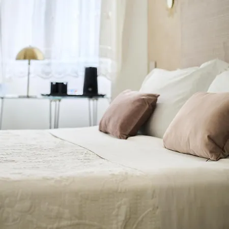 Boutique San Giovanni 3*