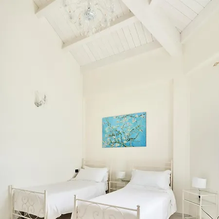 Hotel Boutique San Giovanni 3*