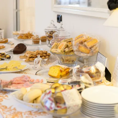 Boutique San Giovanni 3*