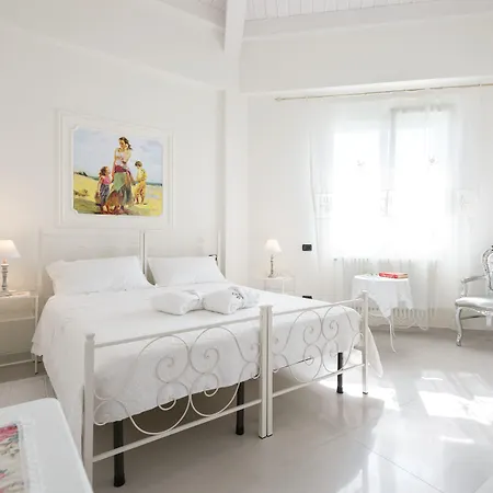 Boutique San Giovanni 酒店 圣乔瓦尼·因皮尔斯