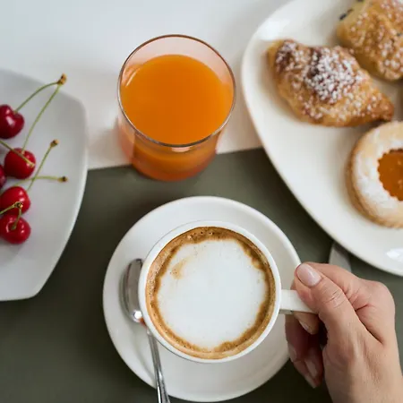 Boutique San Giovanni Hotel 3*