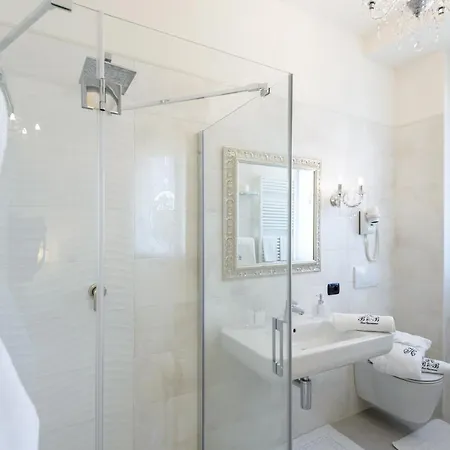 Boutique San Giovanni Hotel 3*