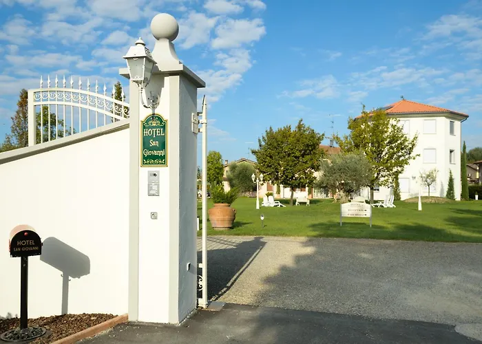 Hotel Boutique San Giovanni 3*