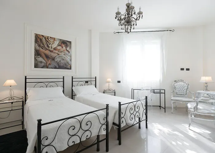 Boutique San Giovanni Hotel